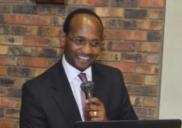 St John's College principal Zola Magaqa speaks at the function in preparation for the year-end exams Picture: ABONGILE SOLUNDWANA 